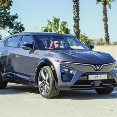 Thuê xe doanh nghiệp kèm lái