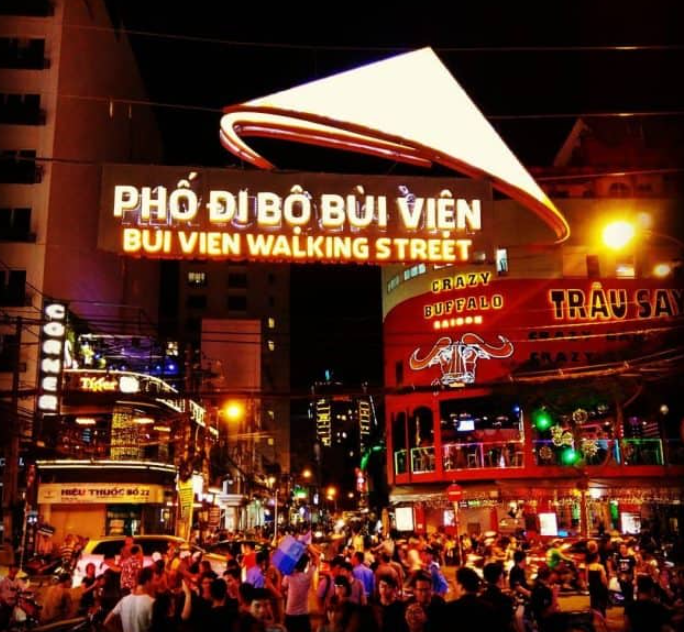 Thuê Xe Có Tài Uy Tín Tại Sài Gòn: Đội Ngũ Tận Tình, Xe Đời Mới Từ 4 Đến 29 Chỗ